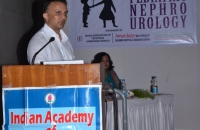 Dr. Manas Mayank, Specialist in Nuclear Medicine, Ahmedabad delivering his talk